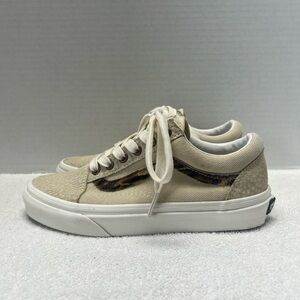 Vans Ward Crème Cheetah (Women’s Size 5.5)